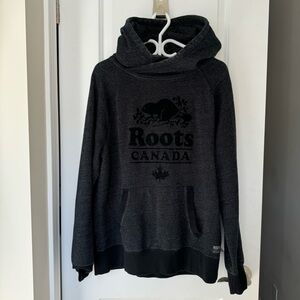 Men’s Large Grey/Black Roots Canada Hoodie